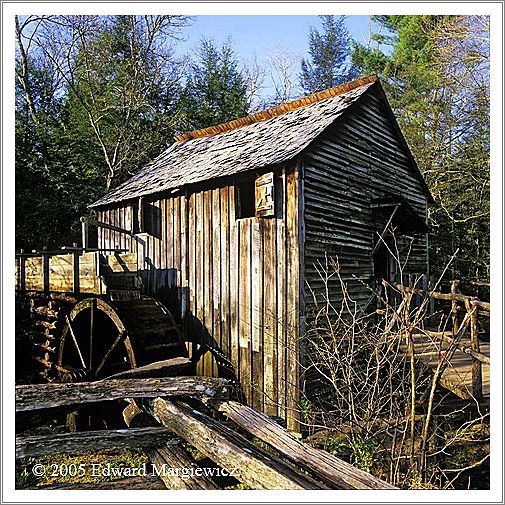 660123   A Mill in Cades Cove, SMNP l